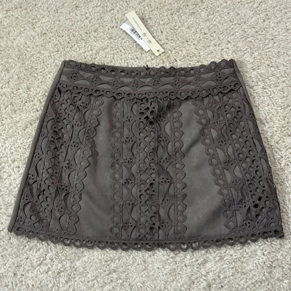 NWT SHE + SKY L Dress to Impress Suede Skirt Ash Grey mini skirt w lace overlay